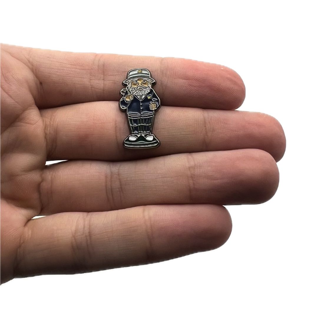 Top Golf Gifts for Enthusiasts: Why Custom Golf Pins Are a Hole-in-One